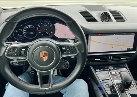 2019 Porsche Cayenne z USA, uszkodzony, nr VIN WP1AA2AY8KDA14157